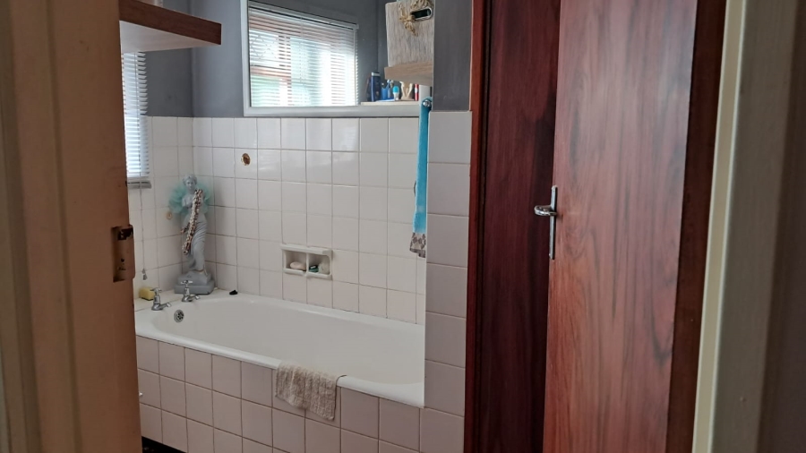 3 Bedroom Property for Sale in Vredenburg Western Cape